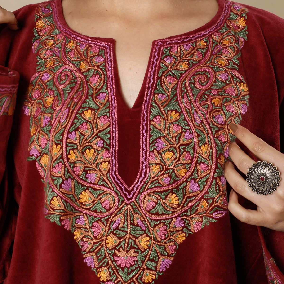 Aari Embroidery Kashmiri Velvet Pheran
