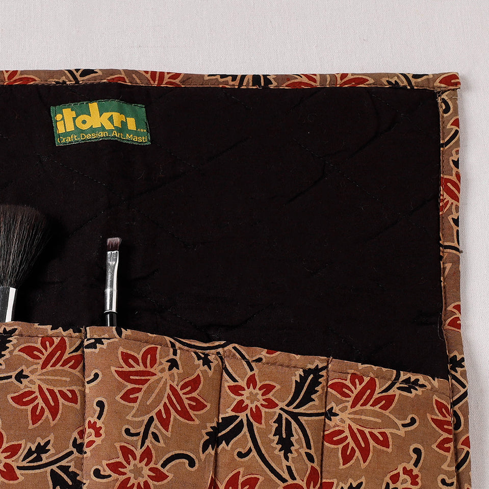 Multipurpose Segmented Storage Wrap Pouch/Case