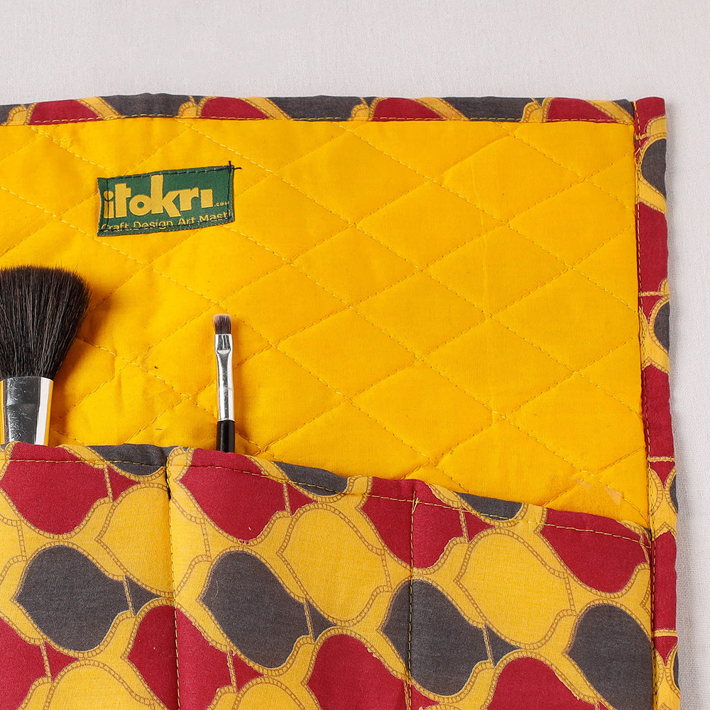 Multipurpose Segmented Storage Wrap Pouch/Case