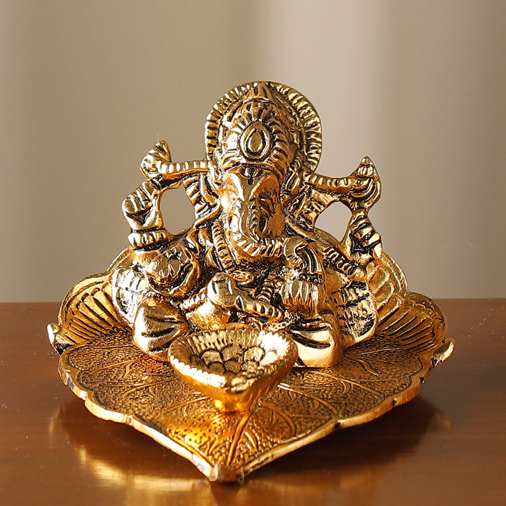 Ganesha - Handmade God Idol (2.5 in)