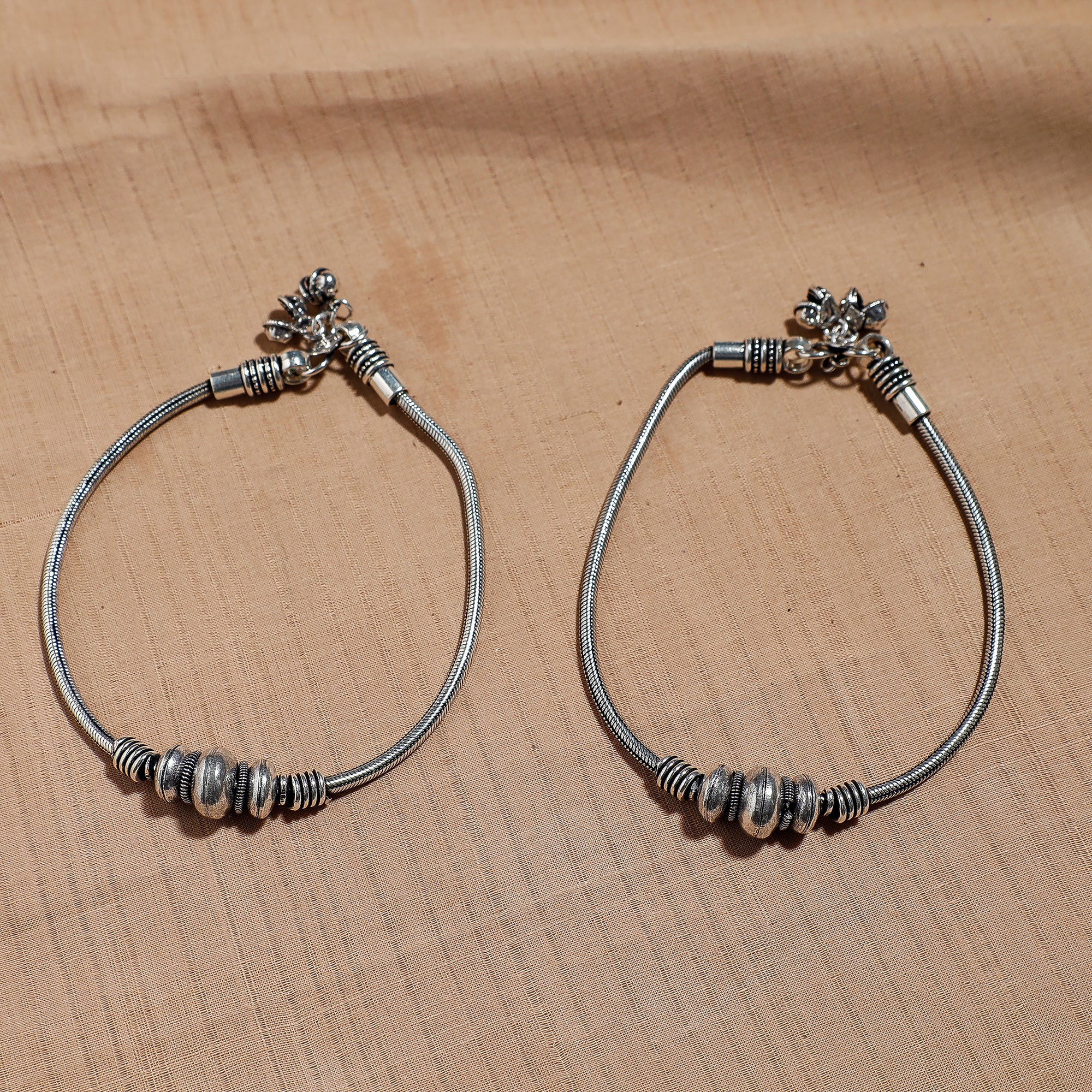 Buy Antique Finish Oxidised German Silver Anklets Online at iTokri