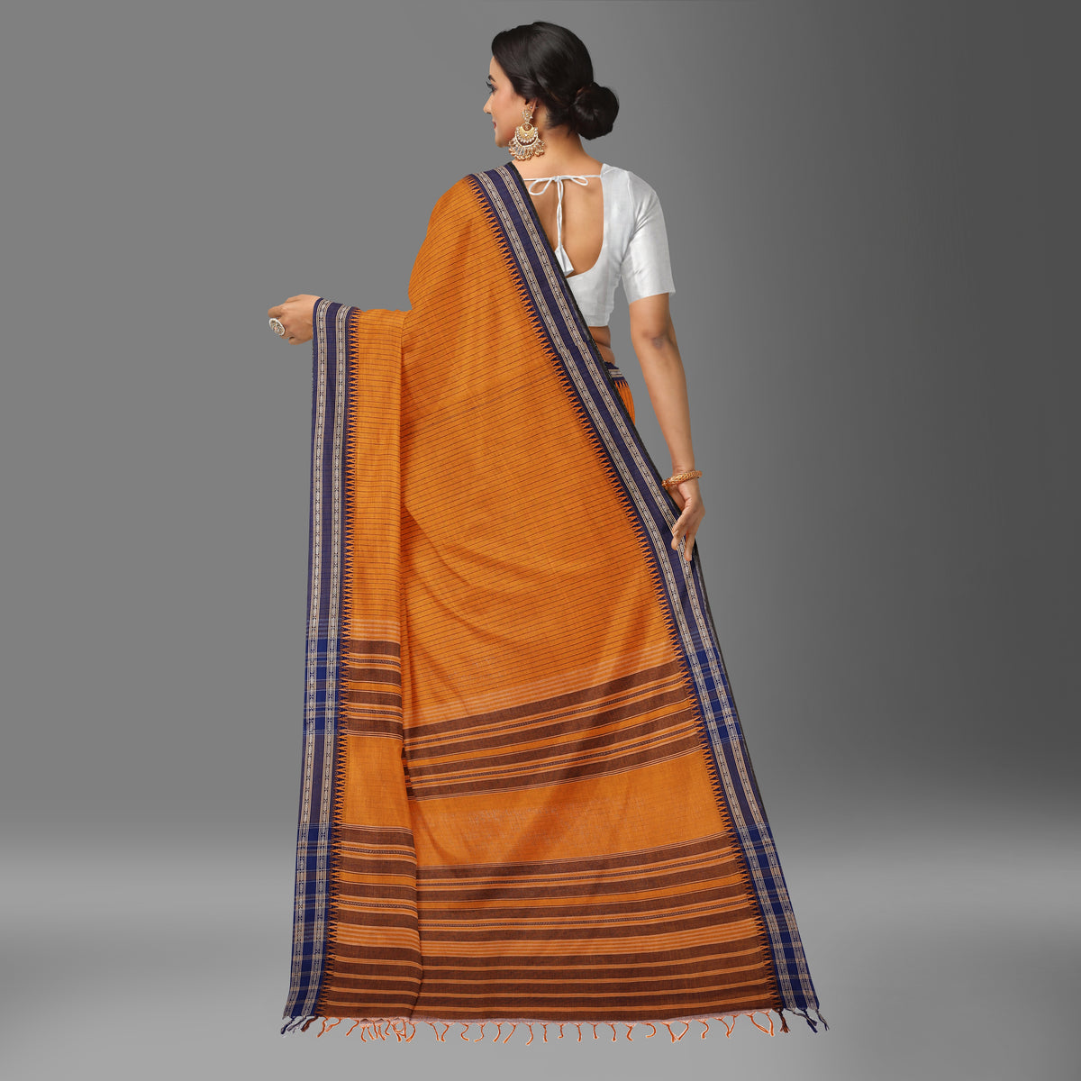 Begampuri Handloom Cotton Saree