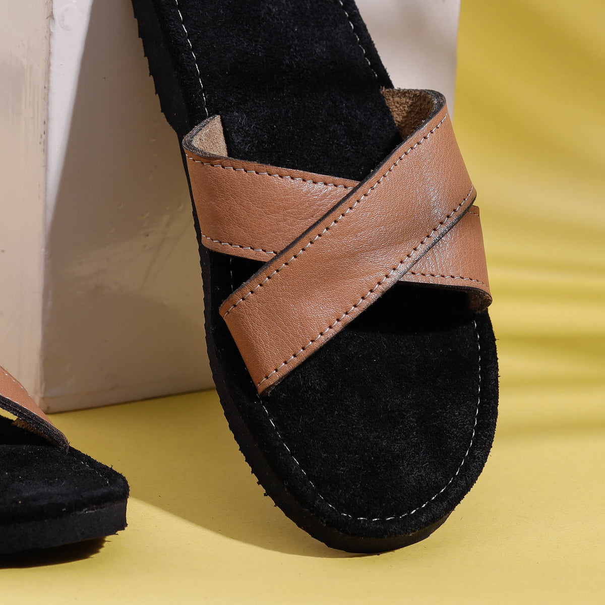 Black &amp; Tan Handcrafted Women&#39;s Leather Slippers with Suede