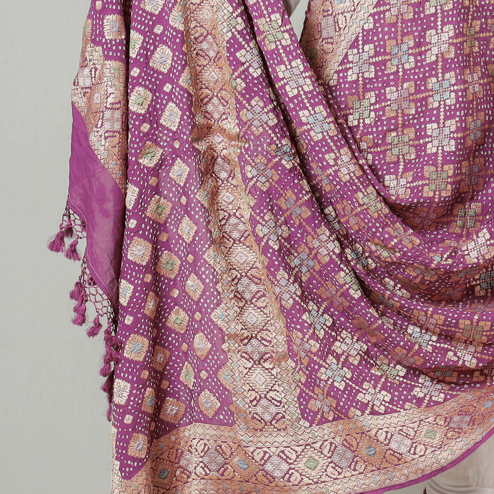 Traditional Kutchi Bandhani Tie-Dye Georgette Brocade Patola Dupatta