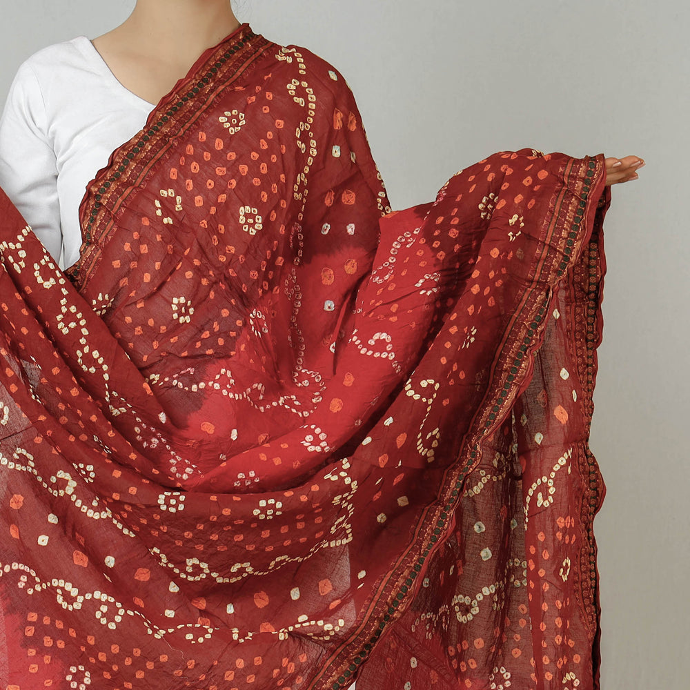 Traditional Kutchi Bandhani Tie-Dye Cotton Dupatta with Border