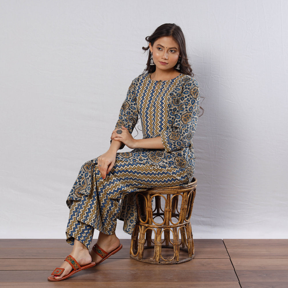 Red Stripe Coloured Cotton Blend Table Printed Kurti With Palazzo   Leemboodi  Leemboodi