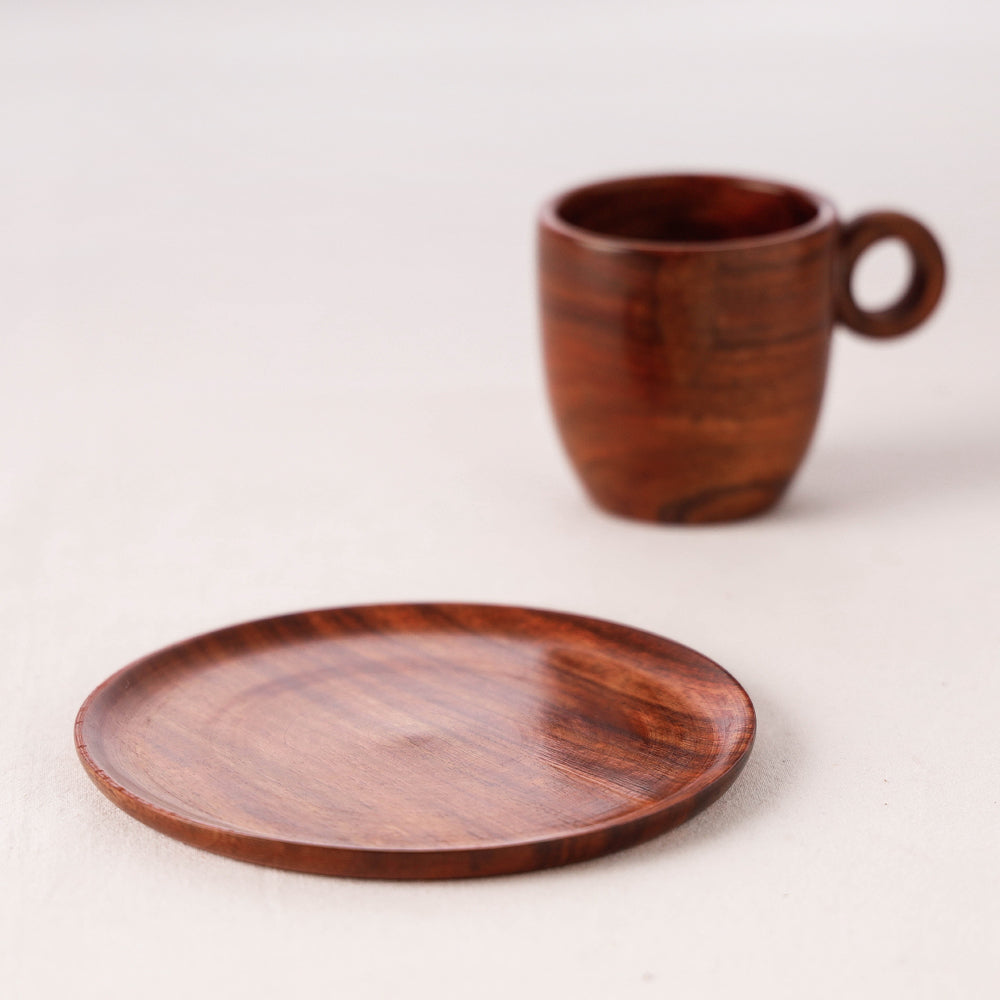 Handcrafted Sheesham Wooden Cup Plate Set