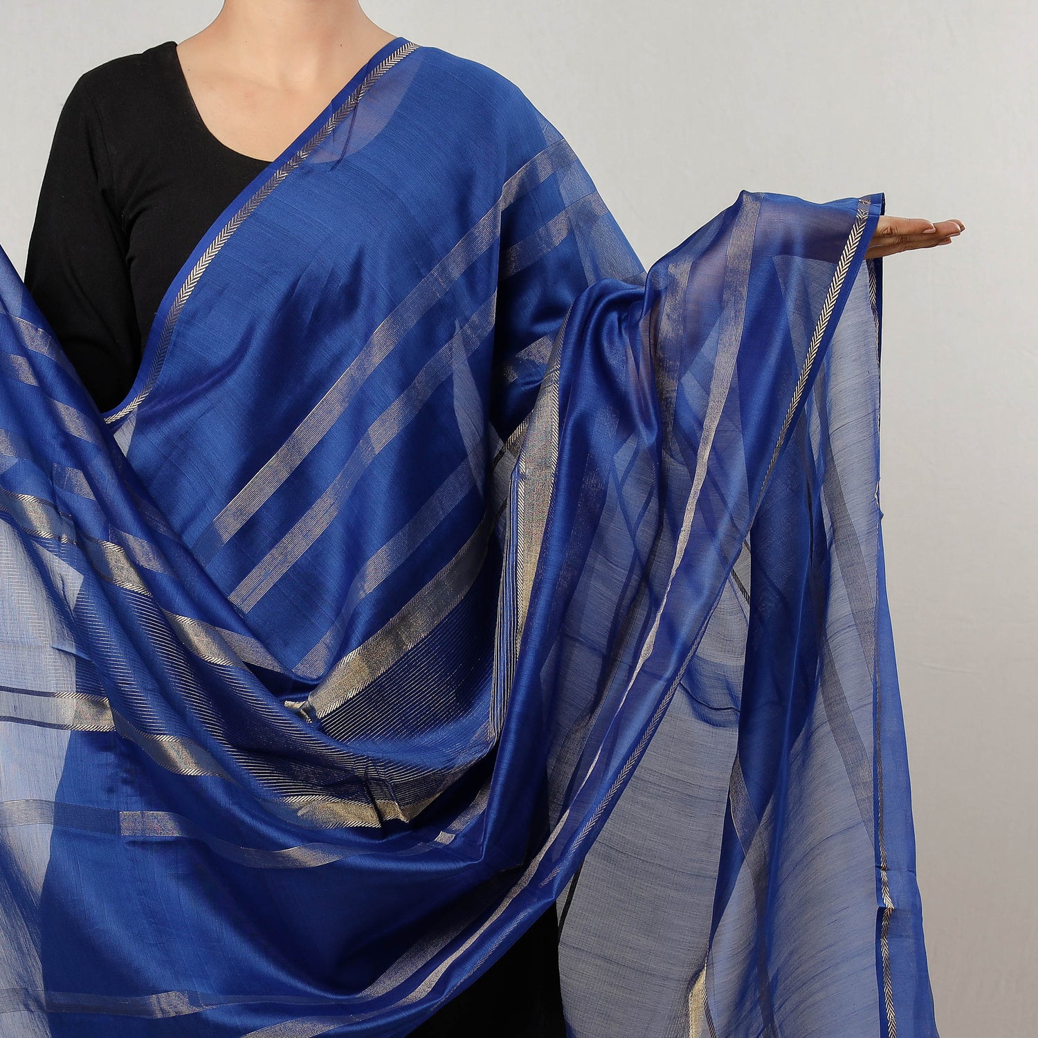 Traditional Maheshwari Silk Handloom Zari Work Dupatta with Tassels