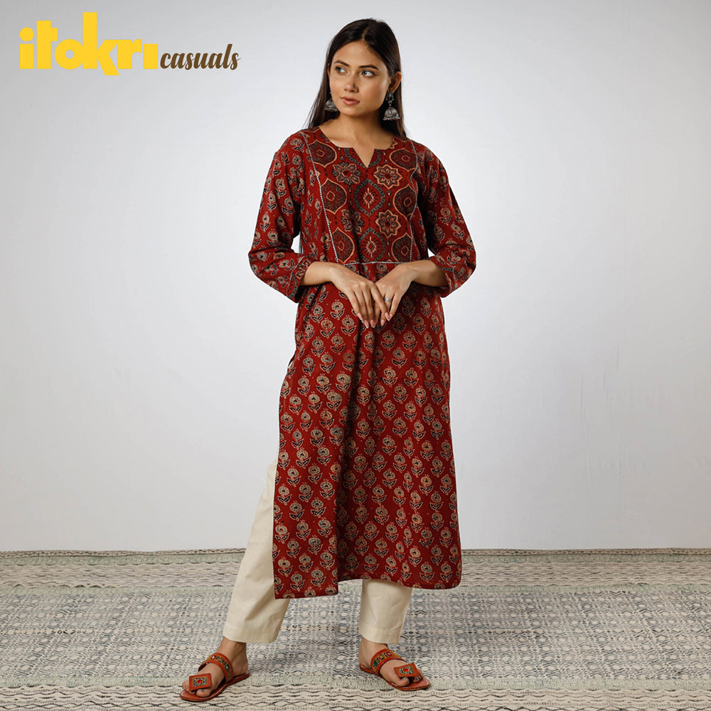 Wholesale Long Kurtis Mayra Jhuli Combo A Casual Wear Straight Kurti Design  Catalog